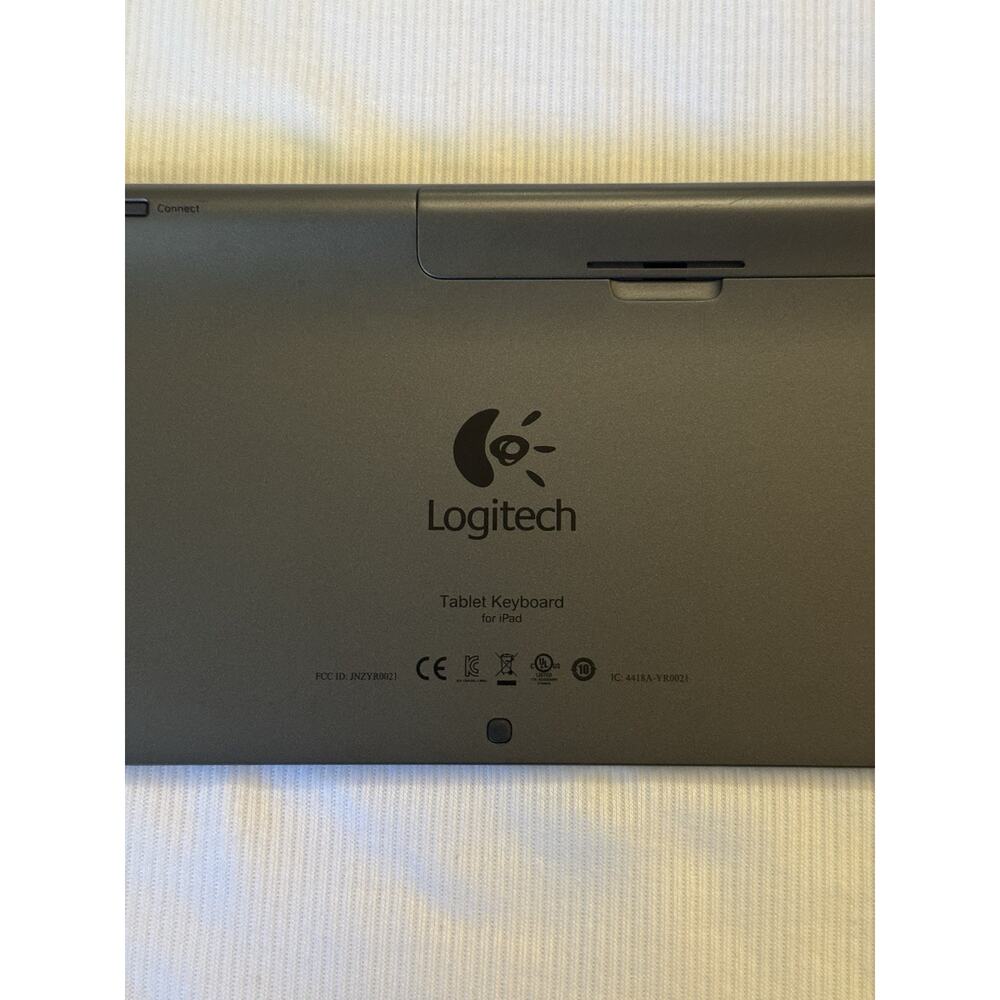 Logitech Wireless Keyboard (Tablet Keyboard For iPad) - Picture 10 of 13